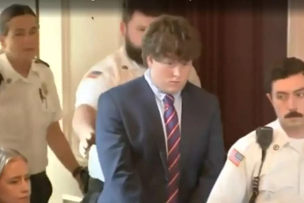 Teen Pleads Guilty to Attempted Murder of Black Boy, Calls Him 'George Floyd'