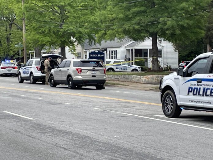 Terrifying Wake-Up: Mother and Daughter Caught in Drive-By Shooting Nightmare