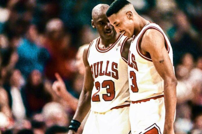 Michael Jordan Ditches LeBron and Kobe in His Ultimate NBA Starting Five Choice!