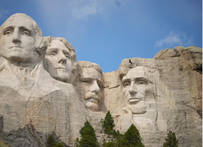 Proposal to Honor Trump with Mount Rushmore Carving Gains Ground