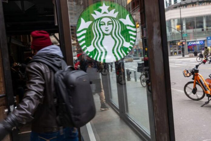 Starbucks Says Goodbye to the “Public Bathroom” Policy – Here’s What’s Changing