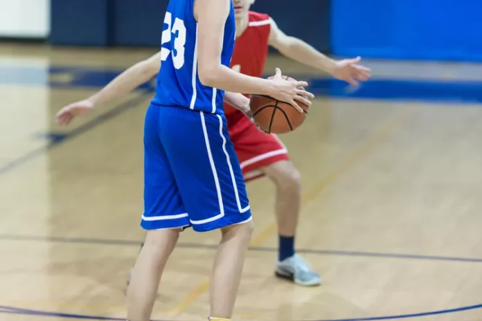 Teen Basketball Player Heroically Saves Opponent's Life After On-Court Collapse