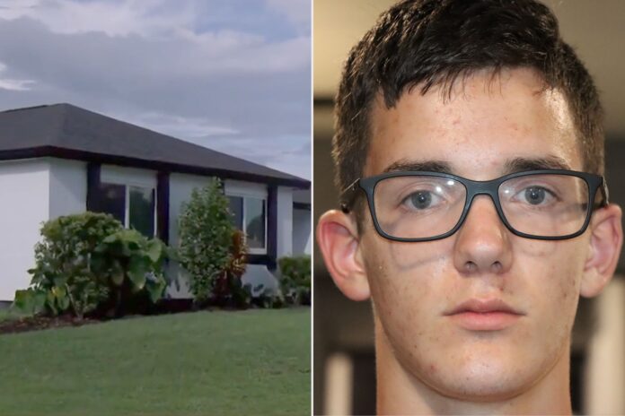 Teen Who Claimed I'm Not a Psychopath Now Accused of Stabbing Mother to Death