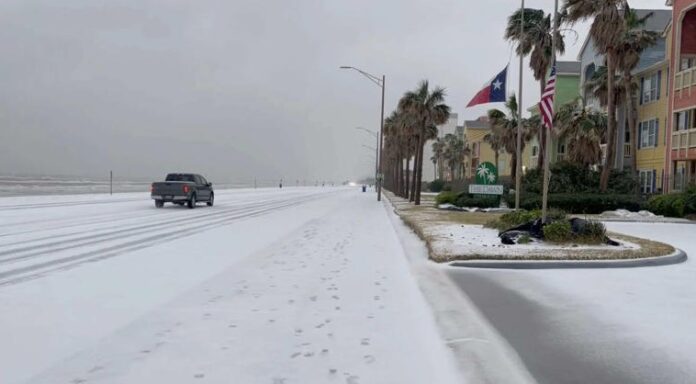 Winter Strikes Hard! 100+ Year Snow Record Shattered in the USA